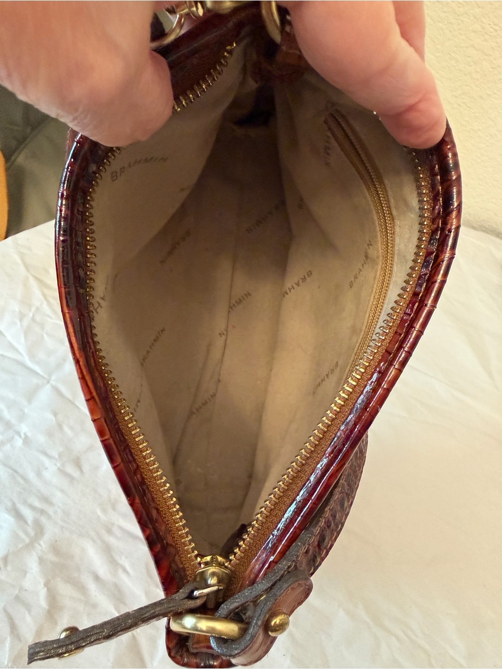 Brahmin Brown Croc-Embossed hand held with Gold Hardware 9x5x2 - Picture 8 of 13